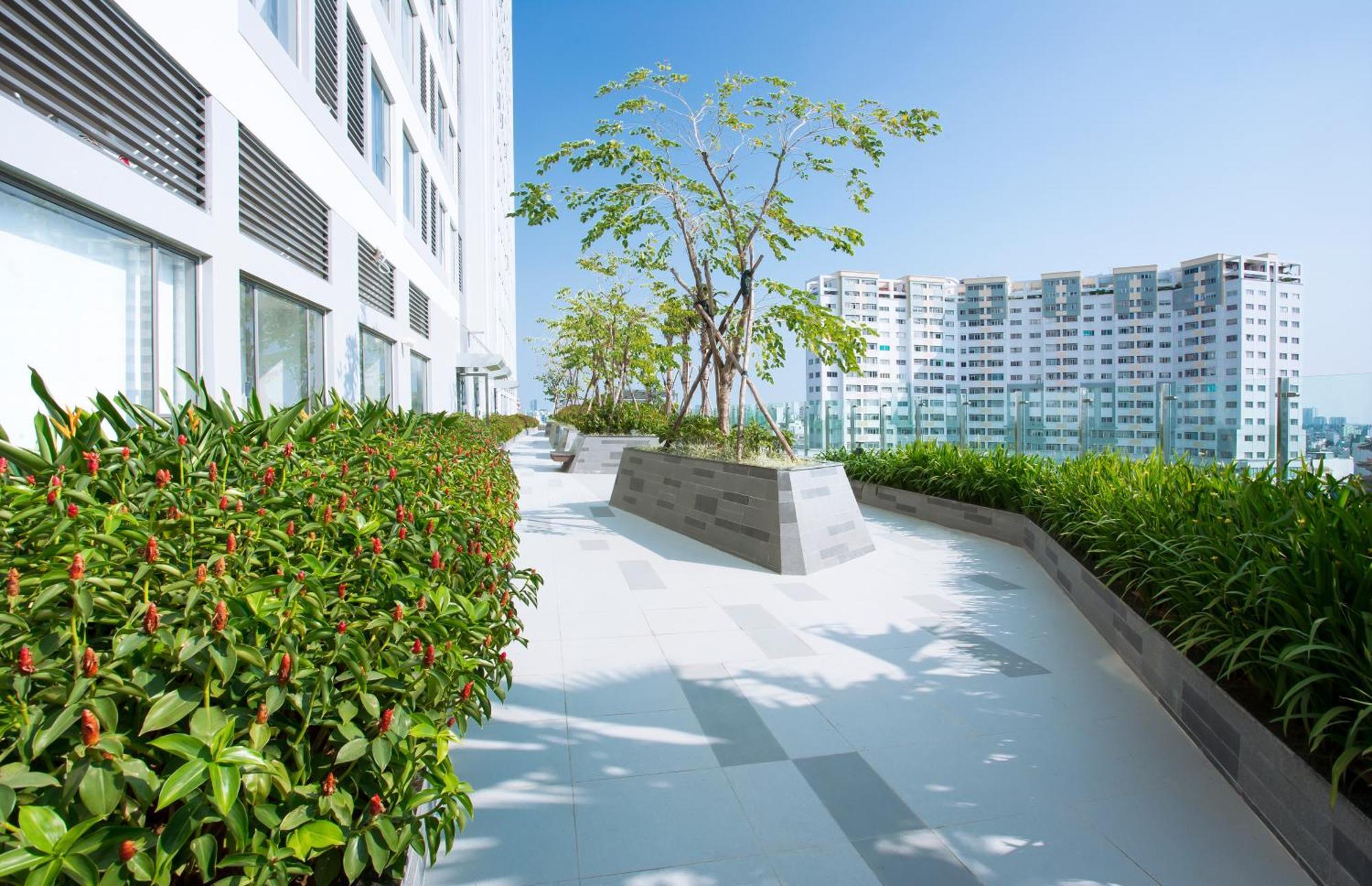 Aloha Cbd Apartment - Rivergate Tower Хошимин Екстериор снимка